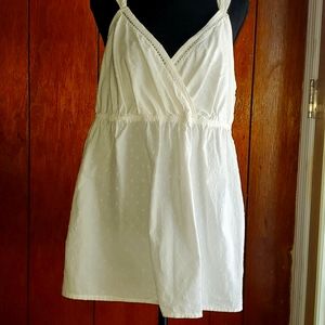 White textured top